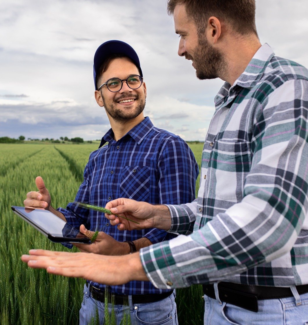 Agrônomo utilizando Tecgotas
